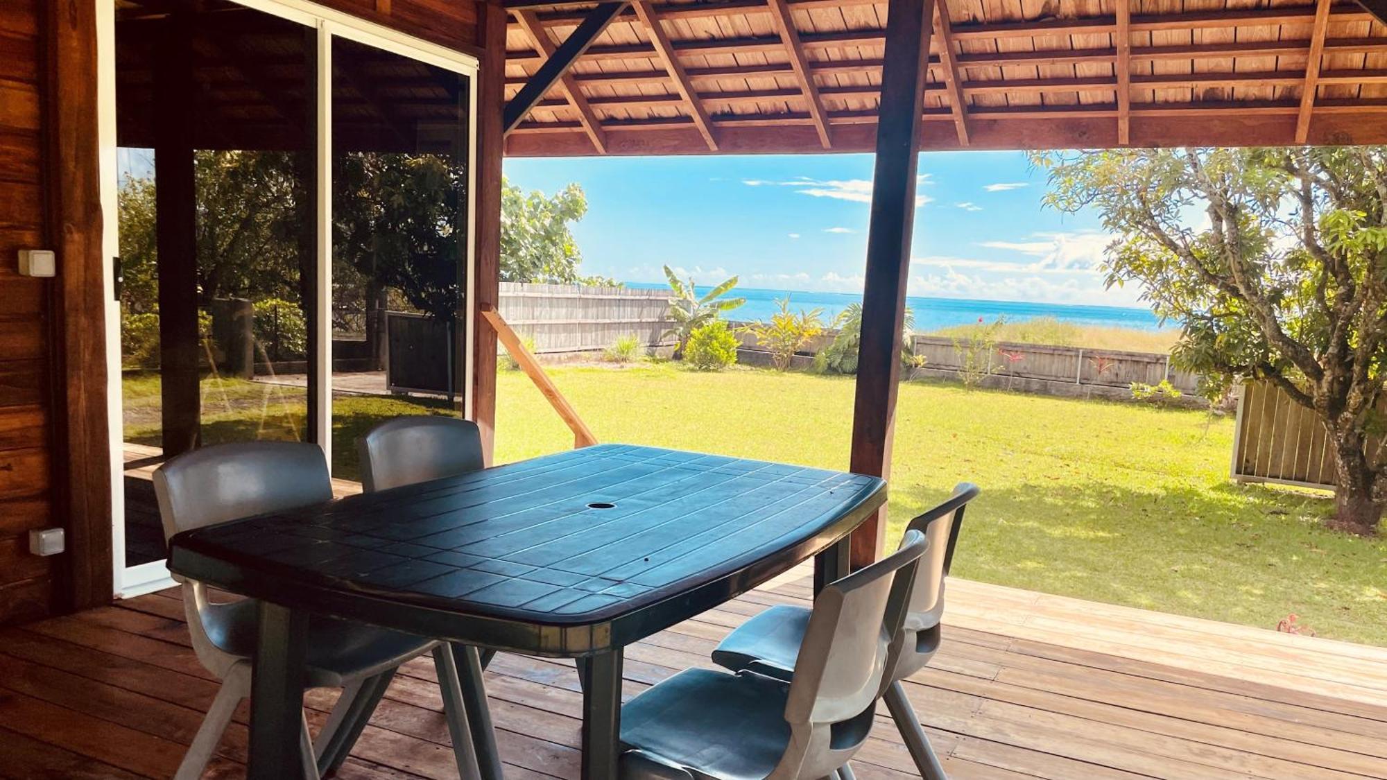 Raiatea - Orion Hoe Bungalow Uturoa Exterior photo